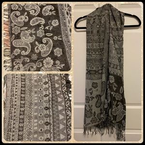 Women’s Scarf